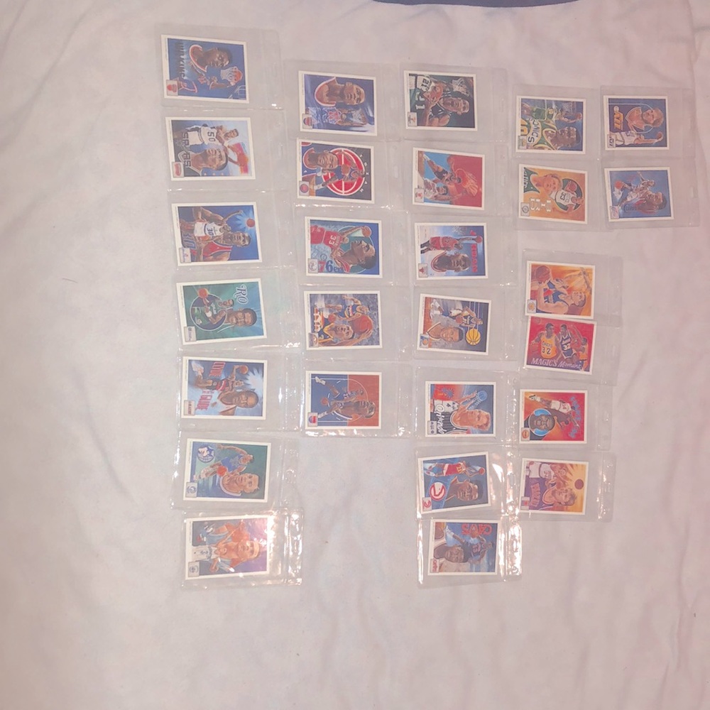 Collectors choice basketball trading cards (27 cards total with case)